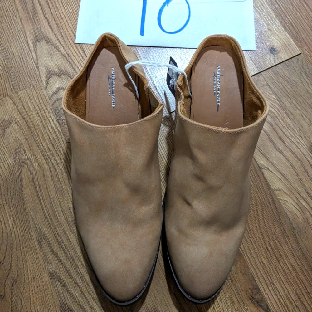 American Eagle Outfitters Mules, Tan, Size 10